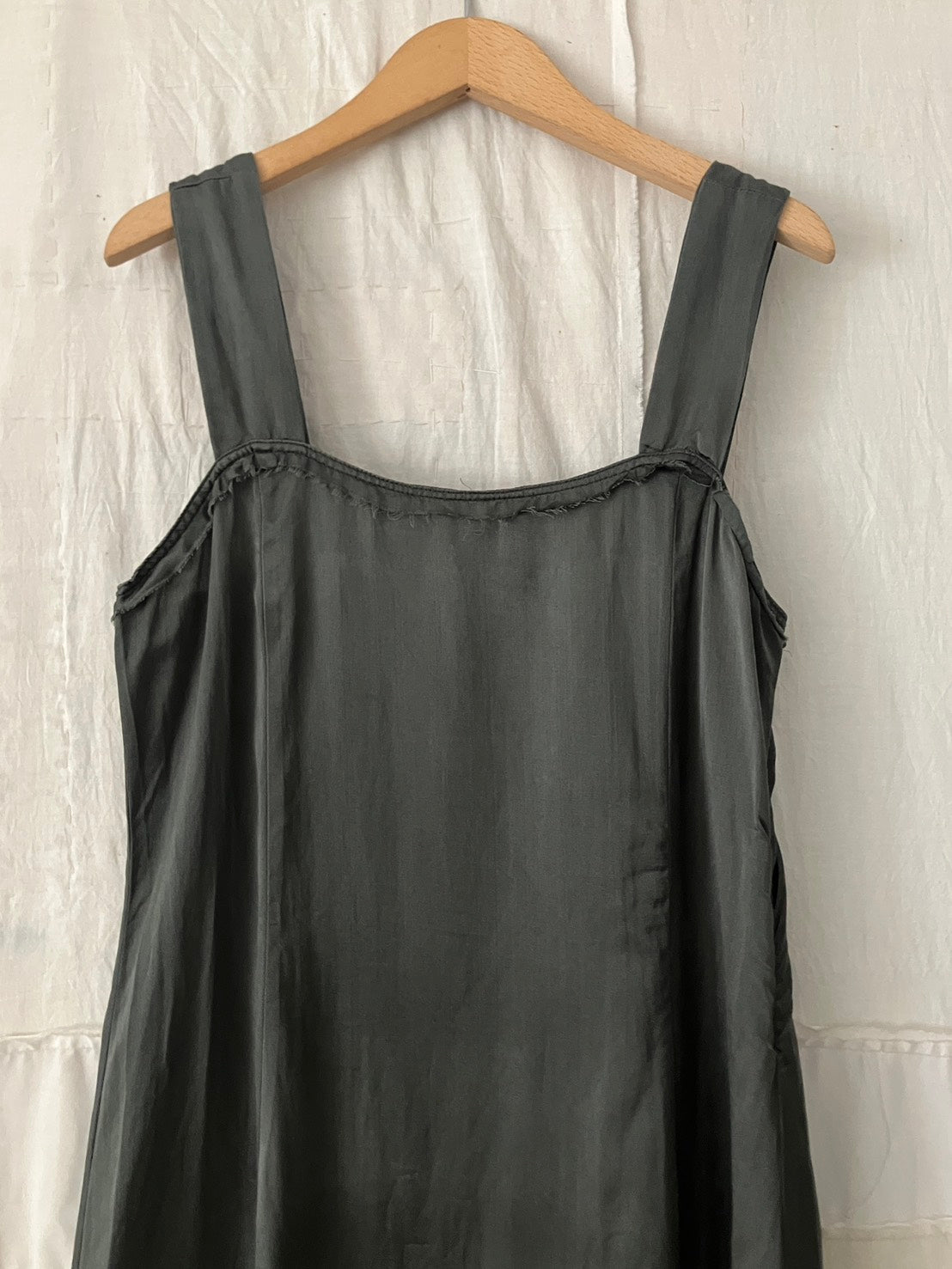 sula - wide strap dress - gunmetal