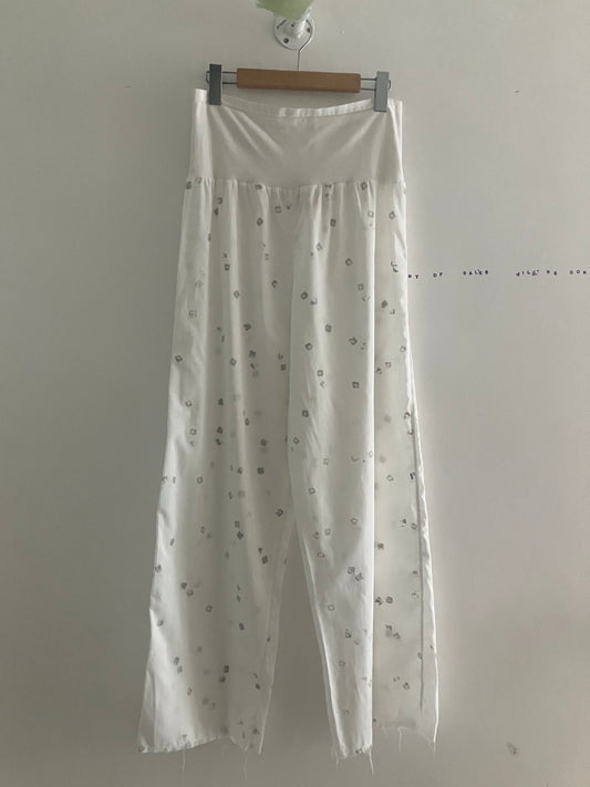 everyone's mother - Dance pant - Cloud
