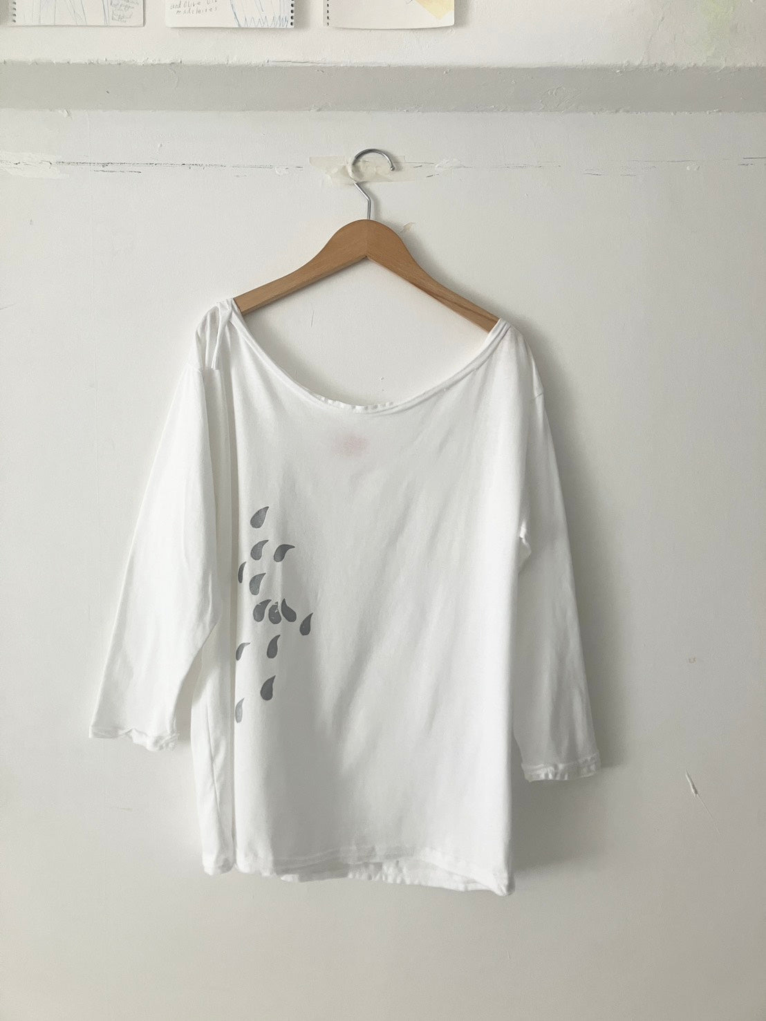 everyone's mother - Tear Long Sleeve - Cloud