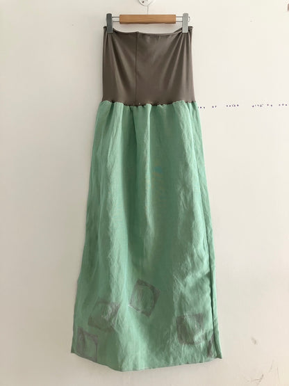 everyone's mother - Sea Skirt