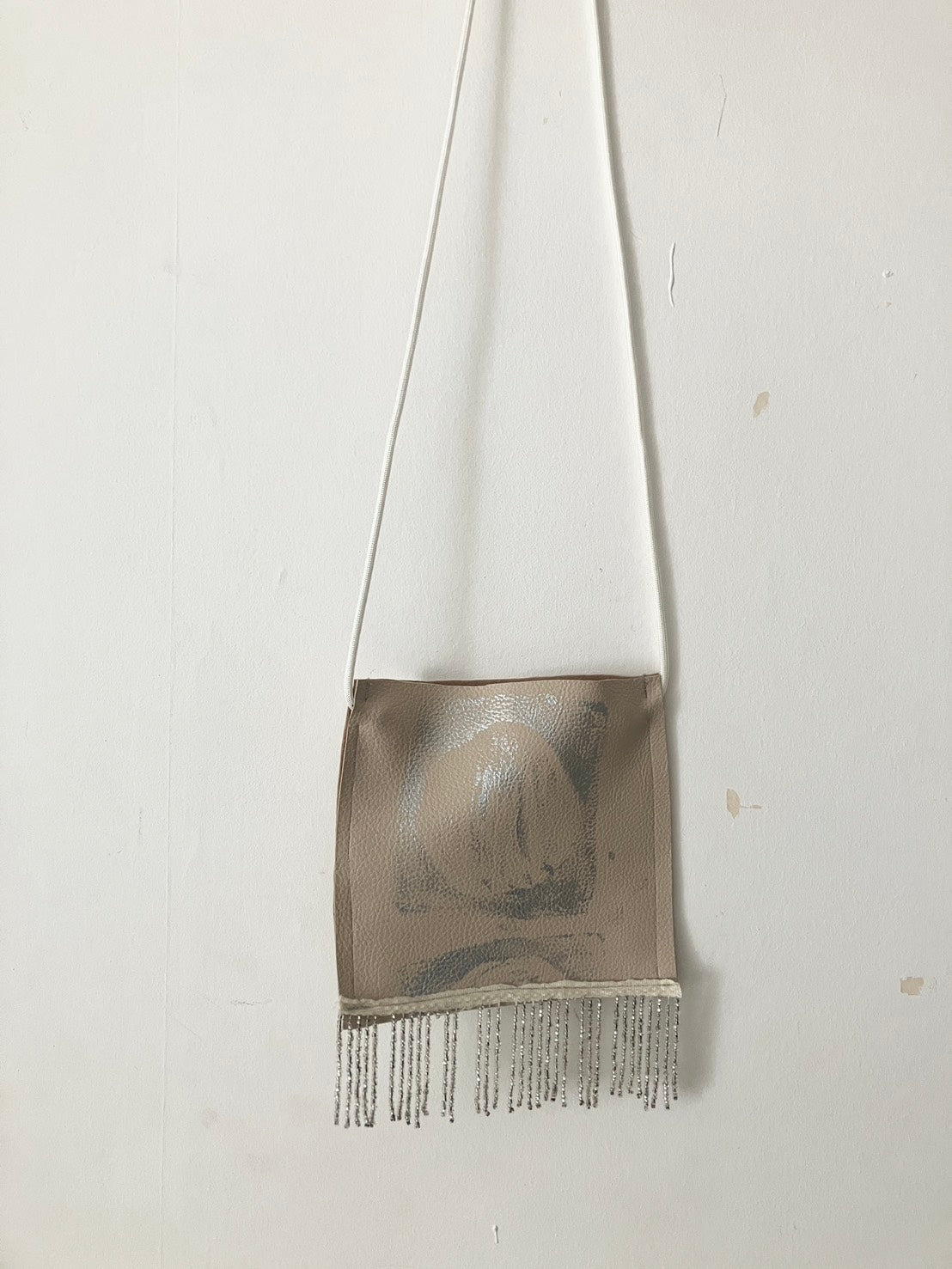 everyone's mother - Moon Sling - Cream