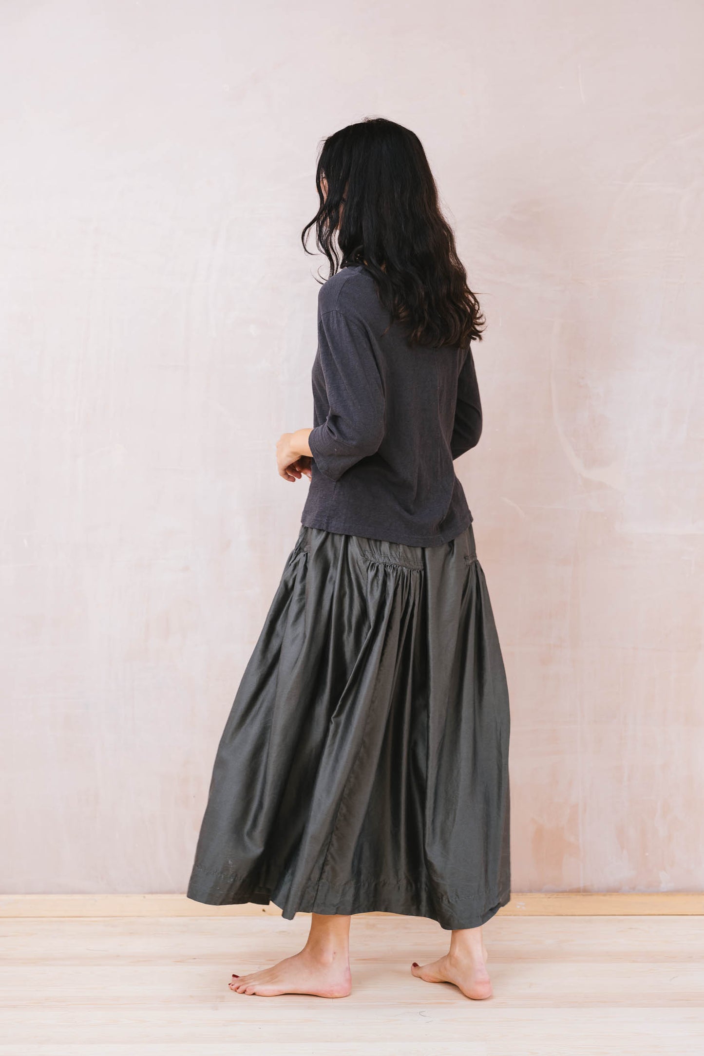 sula - new frida skirt - gunmetal