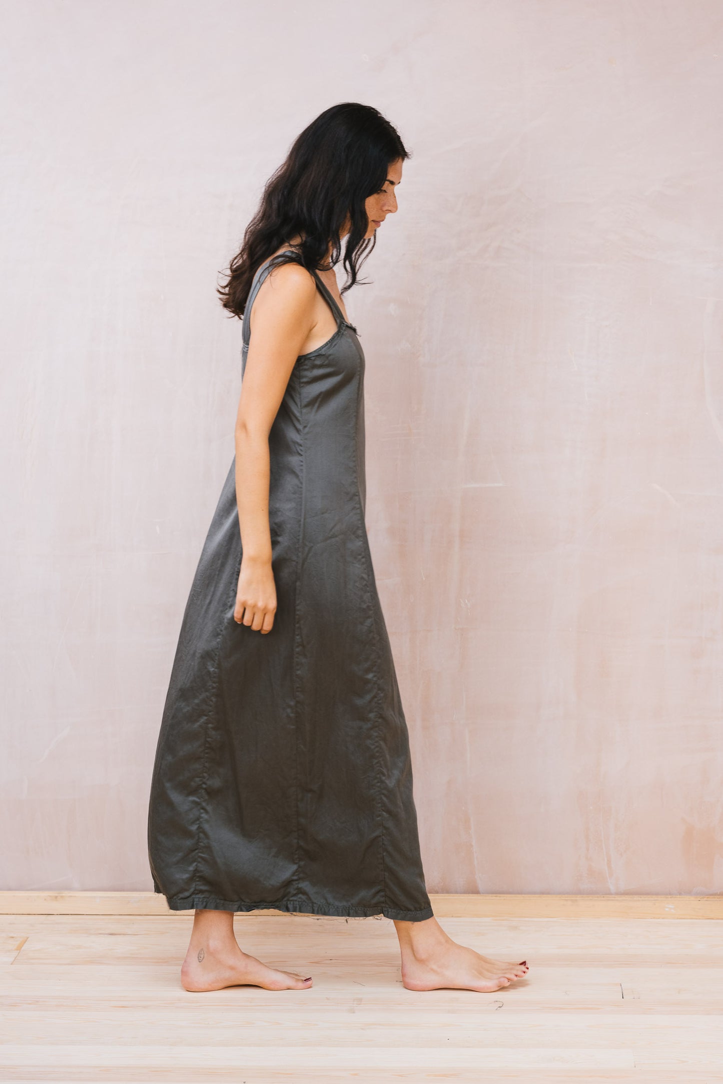 sula - wide strap dress - gunmetal