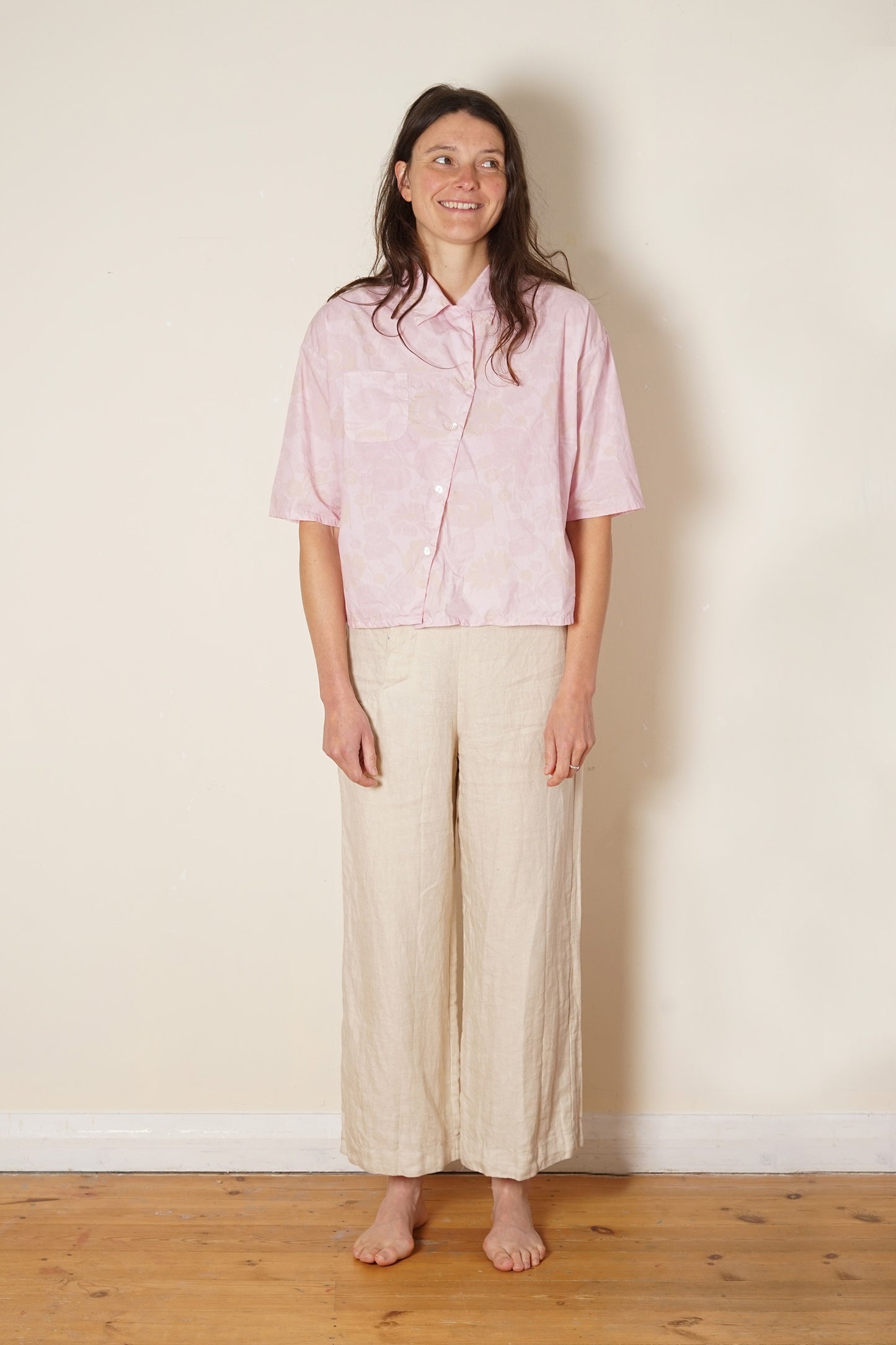 sula - clean new shirt - pink rose print